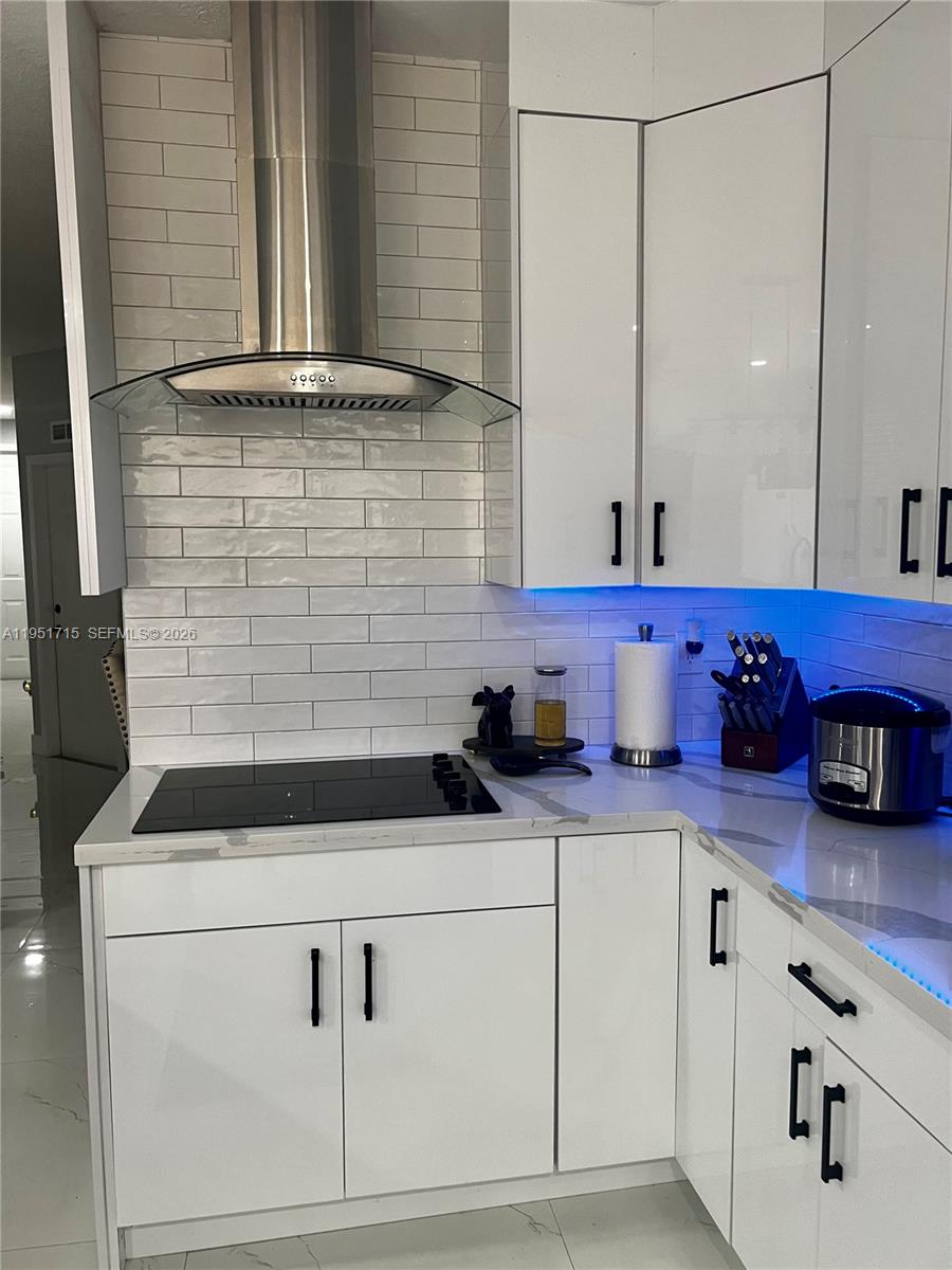 7848 Southwest 165th Court Miami, FL 33193 - Photo 18 of 46