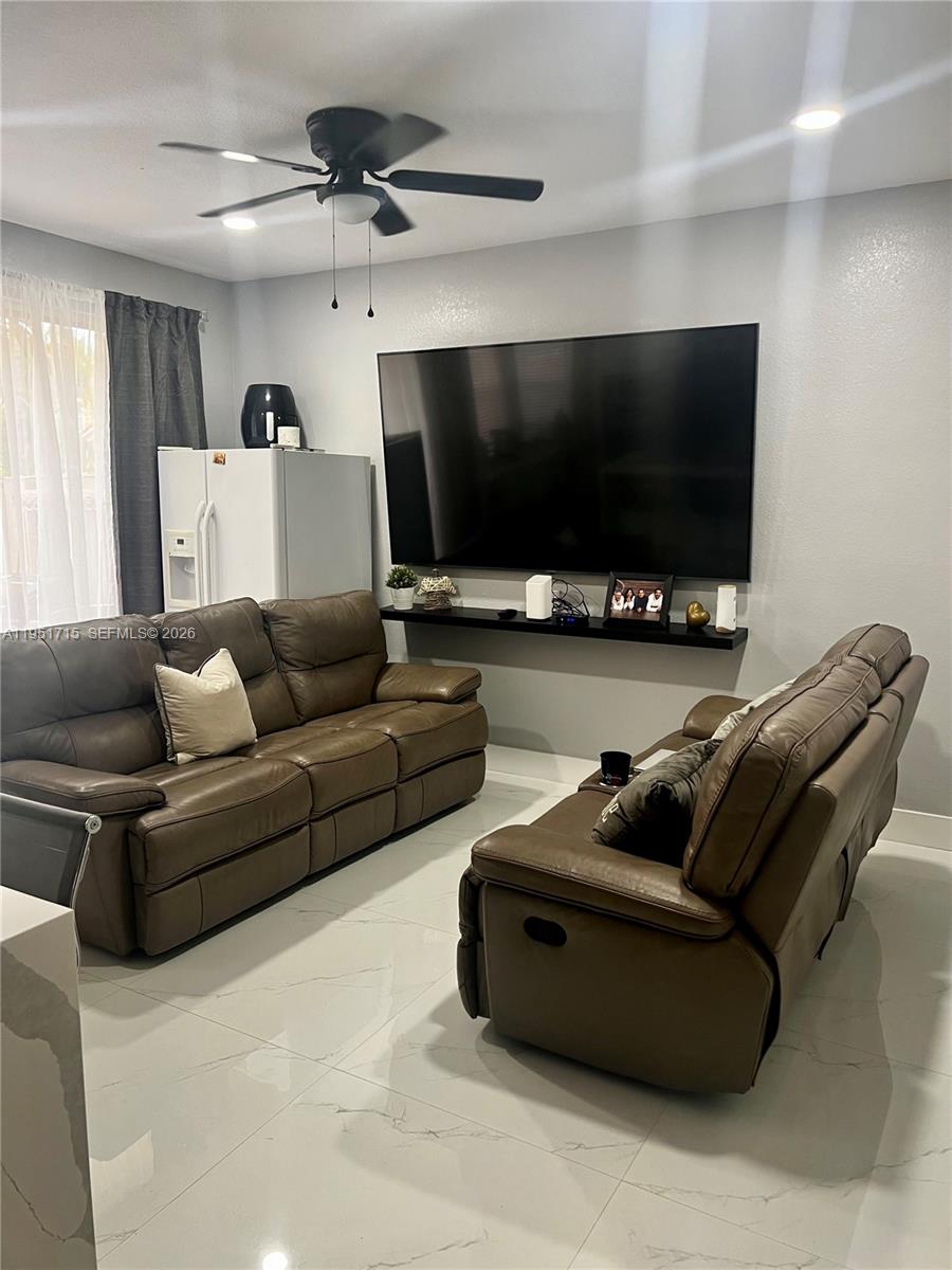 7848 Southwest 165th Court Miami, FL 33193 - Photo 23 of 46