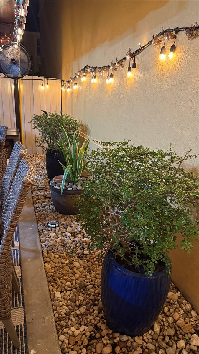 7848 Southwest 165th Court Miami, FL 33193 - Photo 7 of 46