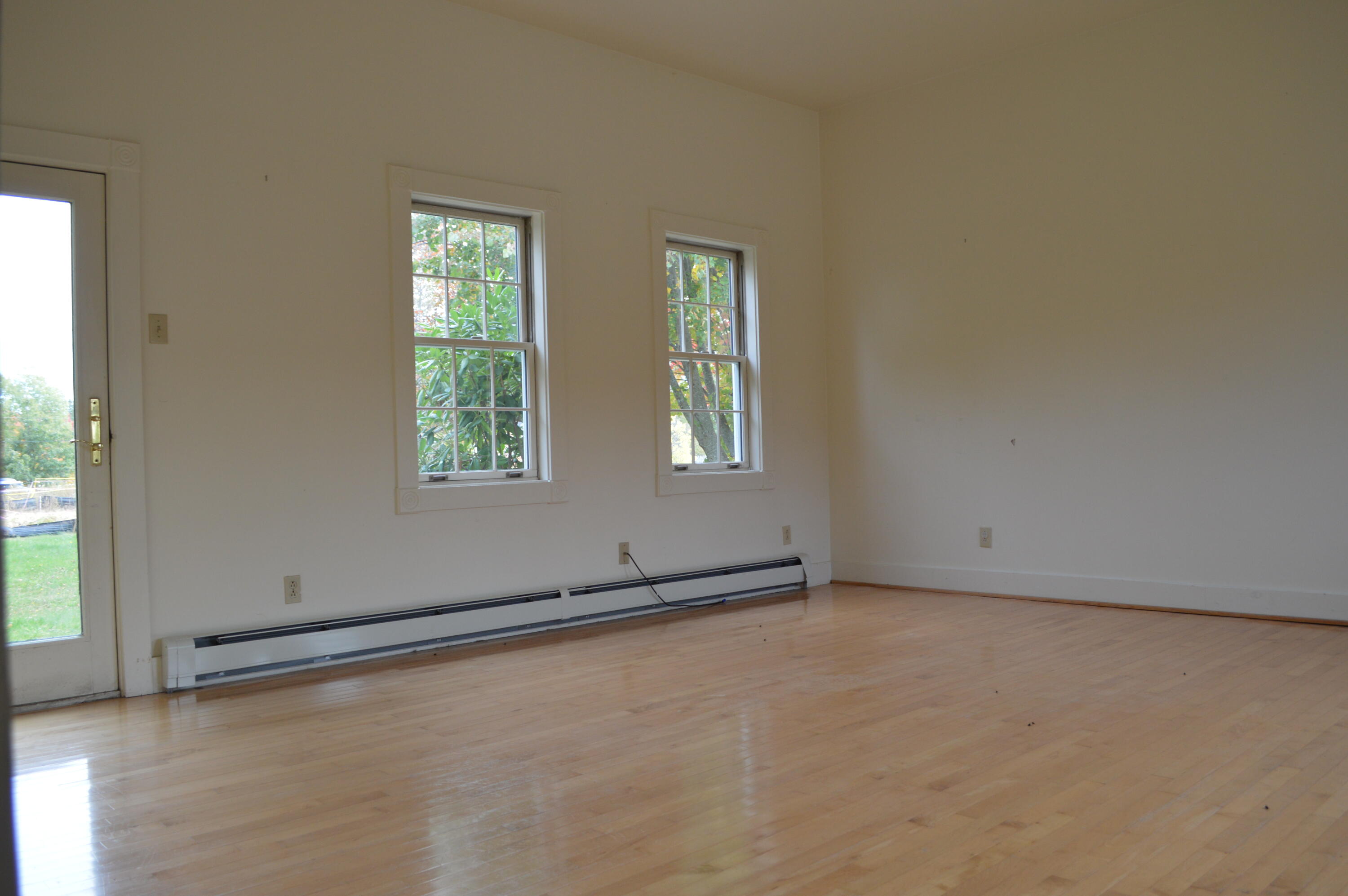 189 Ellsworth Road Blue Hill, ME 04614 - Photo 5 of 13 Family Room