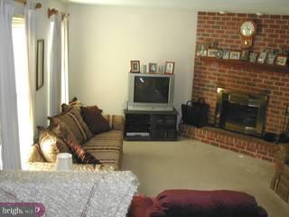 1001 Barrett Road Reading, PA 19605 - Photo 6 of 6 Gallery Image 6