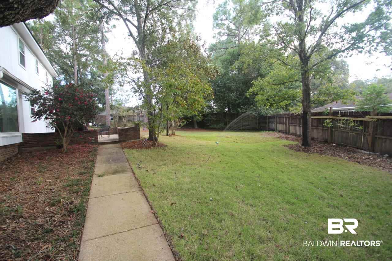 6401 Gas Light Lane North Mobile, AL 36695 - Photo 2 of 19