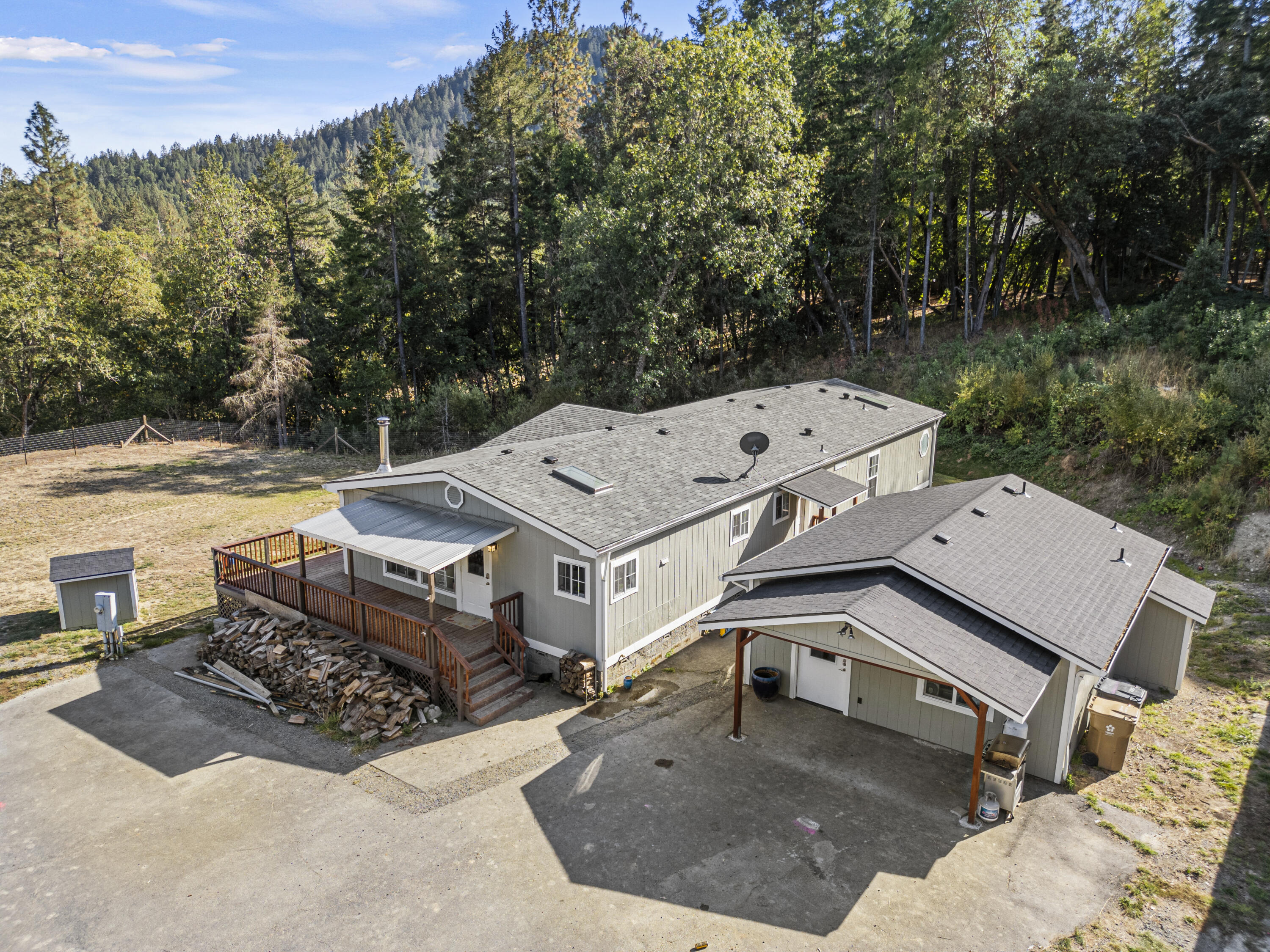132 Marcy Loop Road Grants Pass, OR 97527 - Photo 33 of 35 132 Marcy Loop - Drone - 6