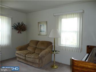 16 Doreen Road Hamilton, NJ 08690 - Photo 8 of 12 Bedroom 2