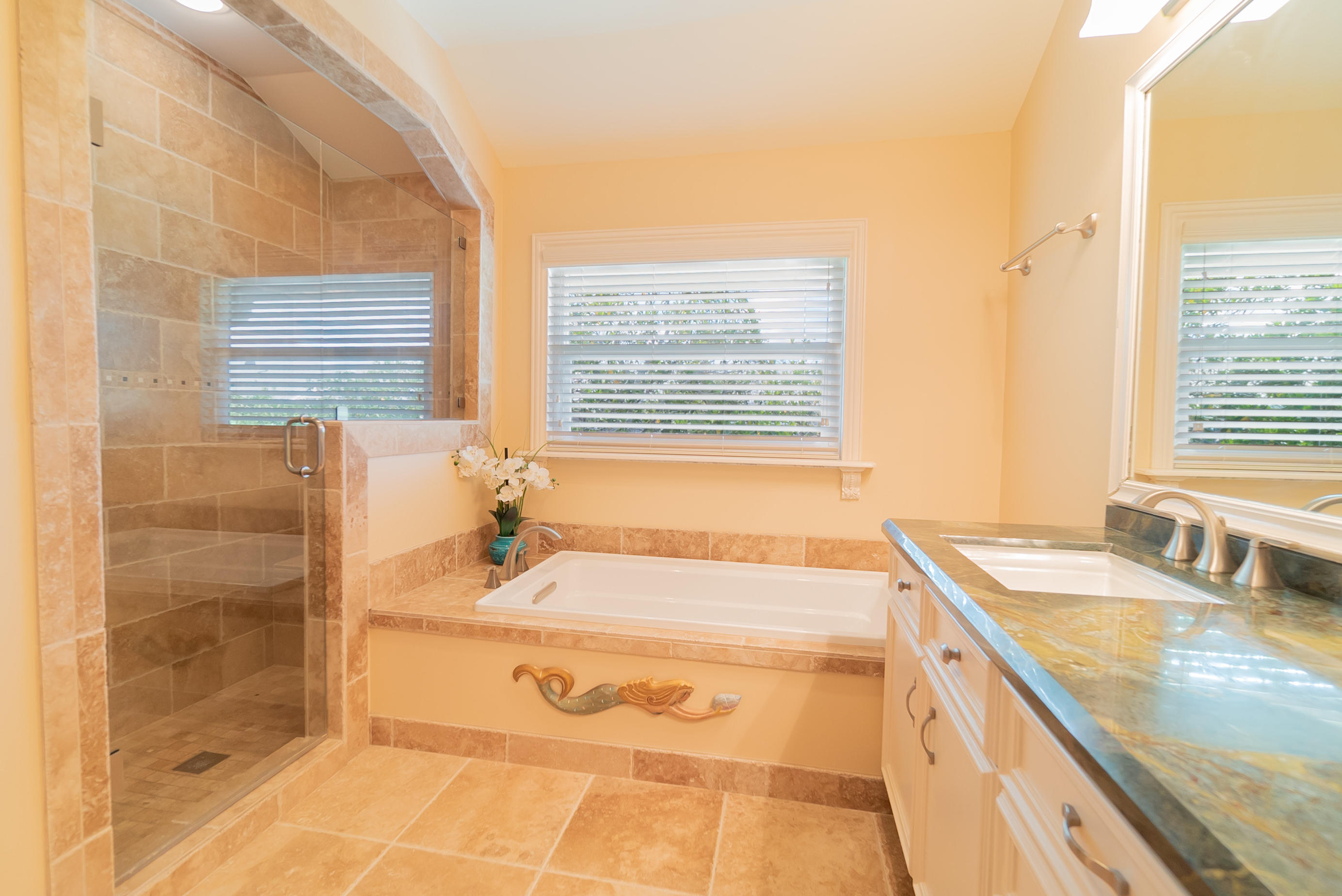 736 Mariners Way Boynton Beach, FL 33435 - Photo 20 of 40 23. Master Bathroom 2