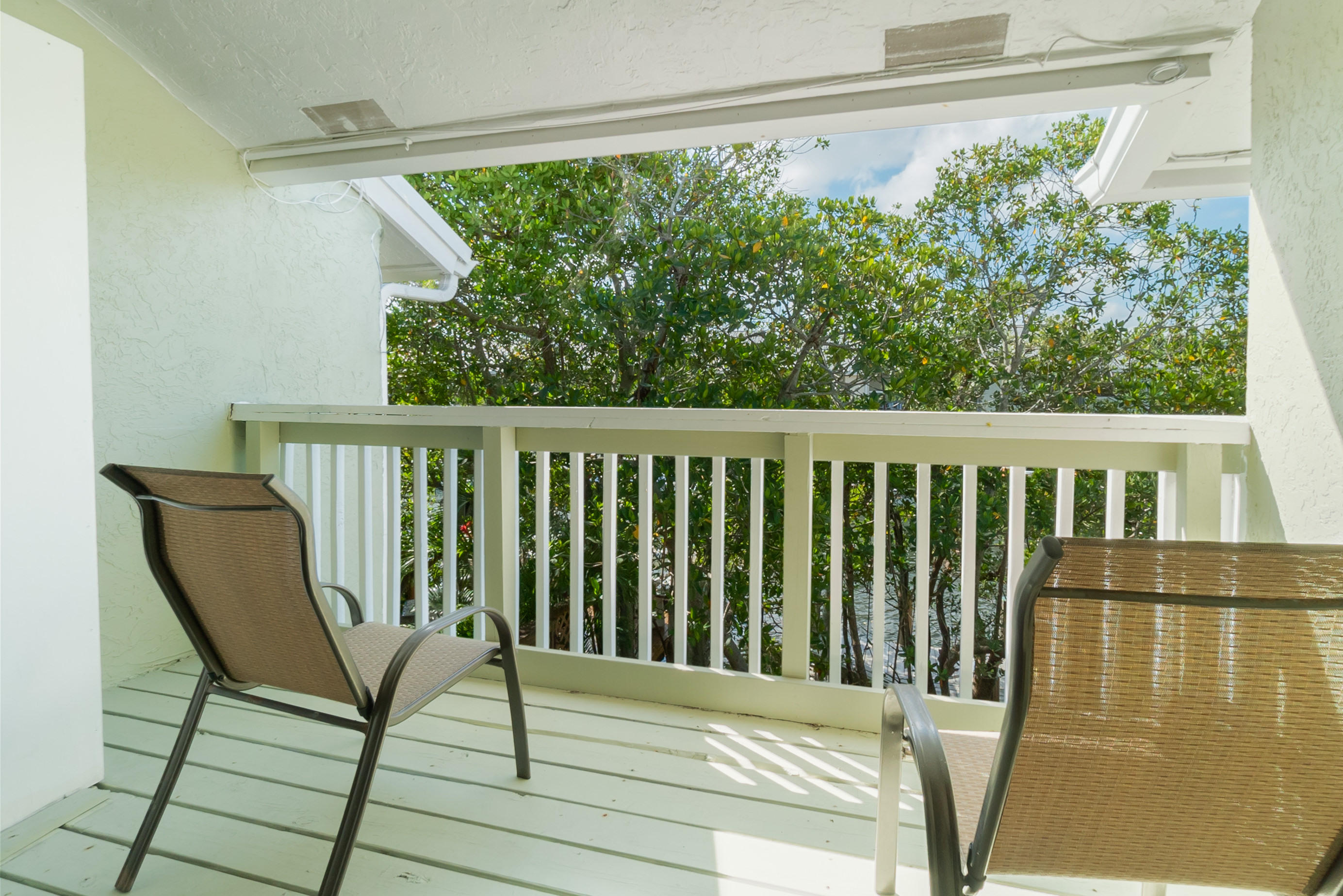 736 Mariners Way Boynton Beach, FL 33435 - Photo 22 of 40 25. Balcony