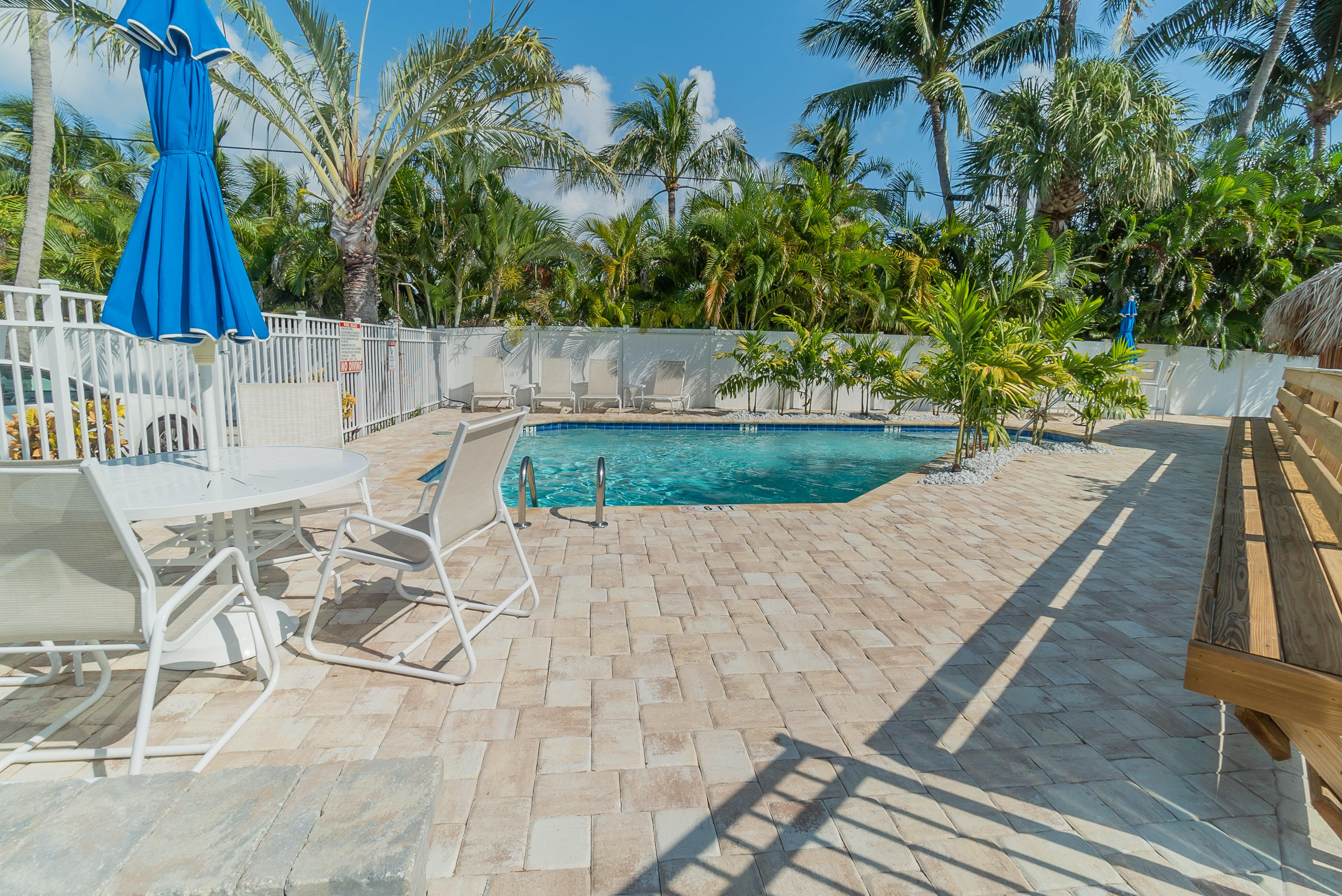 736 Mariners Way Boynton Beach, FL 33435 - Photo 32 of 40 39. Swimming Pool