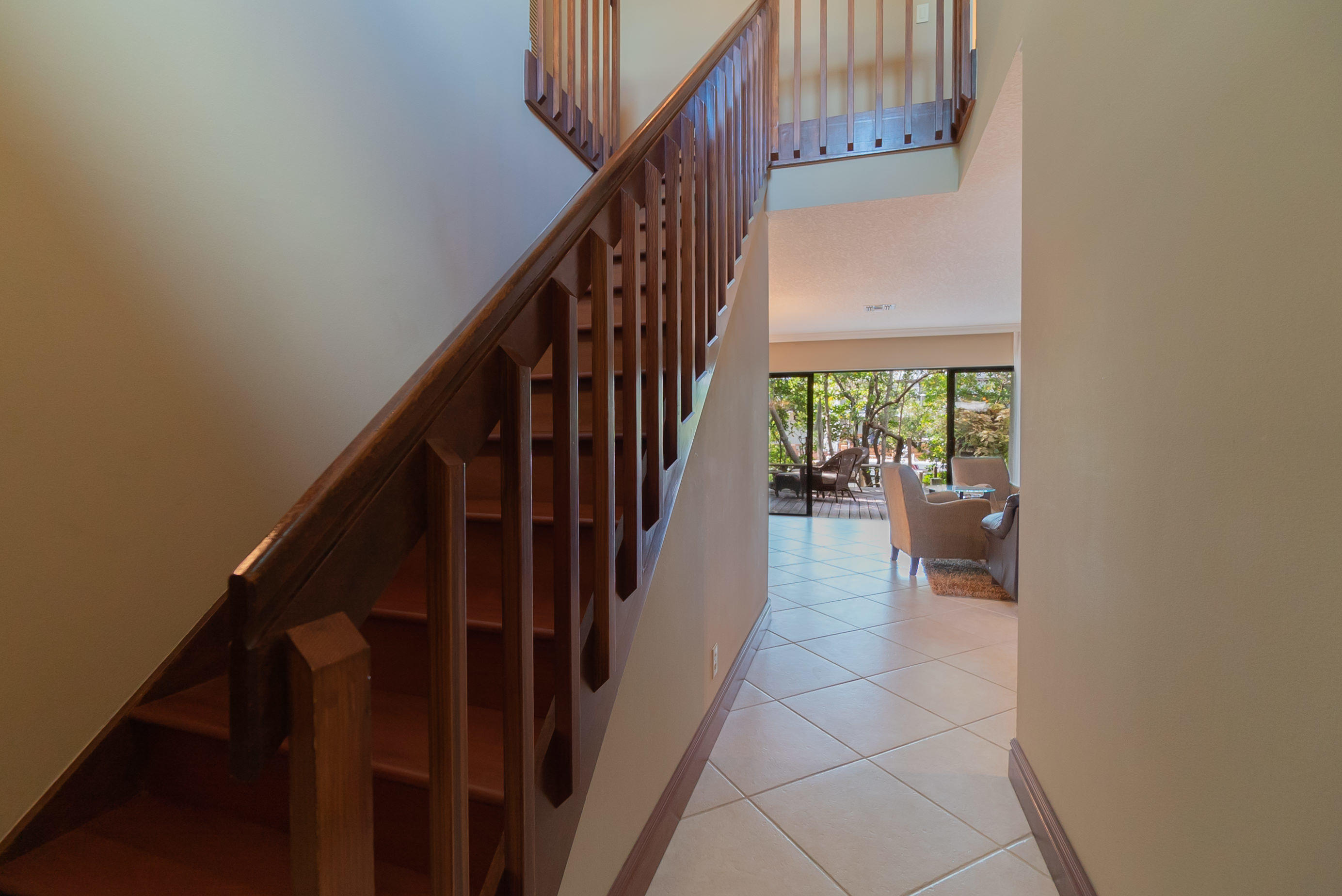 736 Mariners Way Boynton Beach, FL 33435 - Photo 5 of 40 4. Hallway Stairs