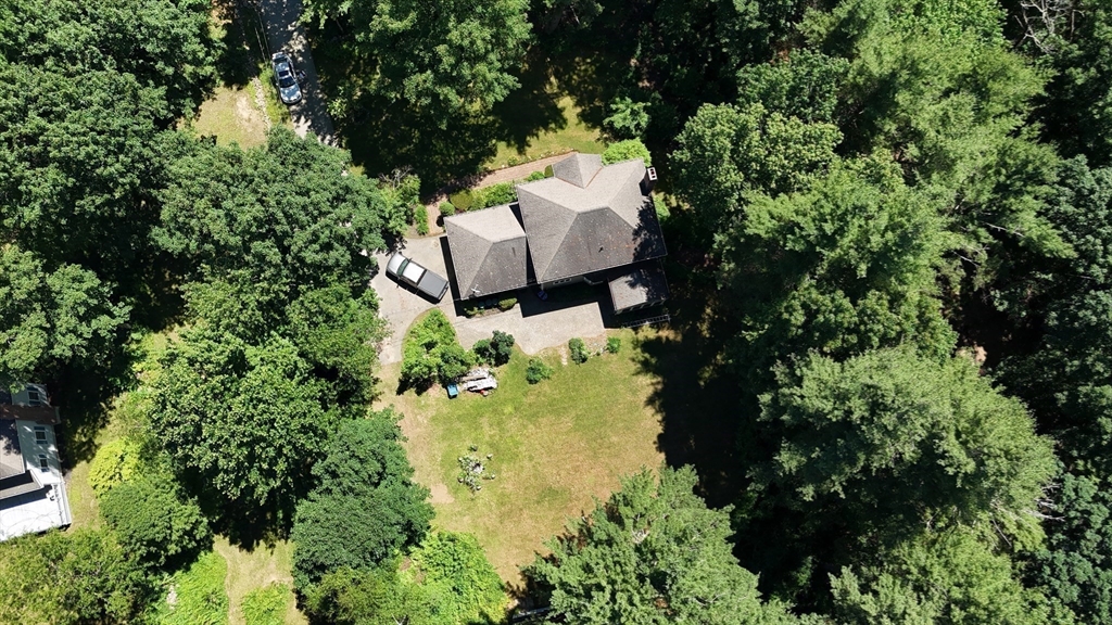 10 Sassawanna Road Rutland, MA 01543 - Photo 13 of 14 an aerial view of a house with a yard