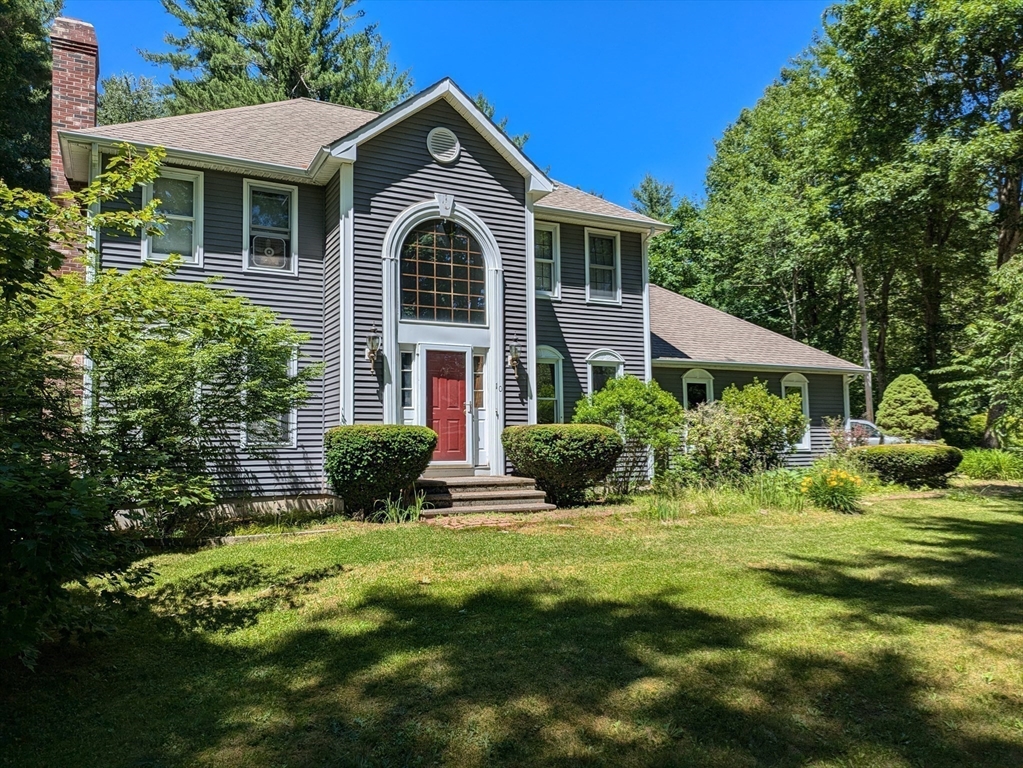 10 Sassawanna Road Rutland, MA 01543 - Photo 14 of 14 a front view of a house with a yard