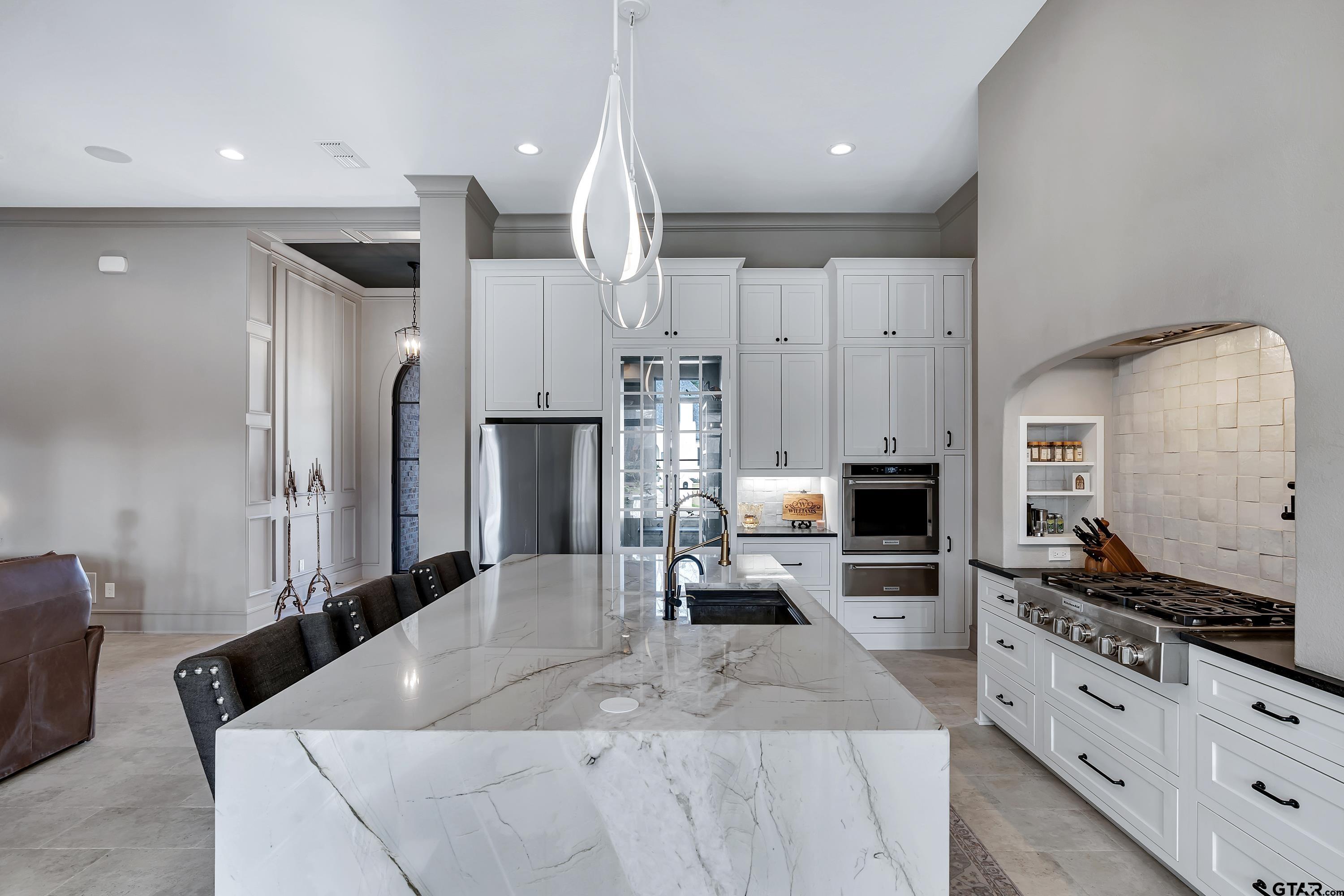 500 Roberts Circle Longview, TX 75605 - Photo 20 of 48