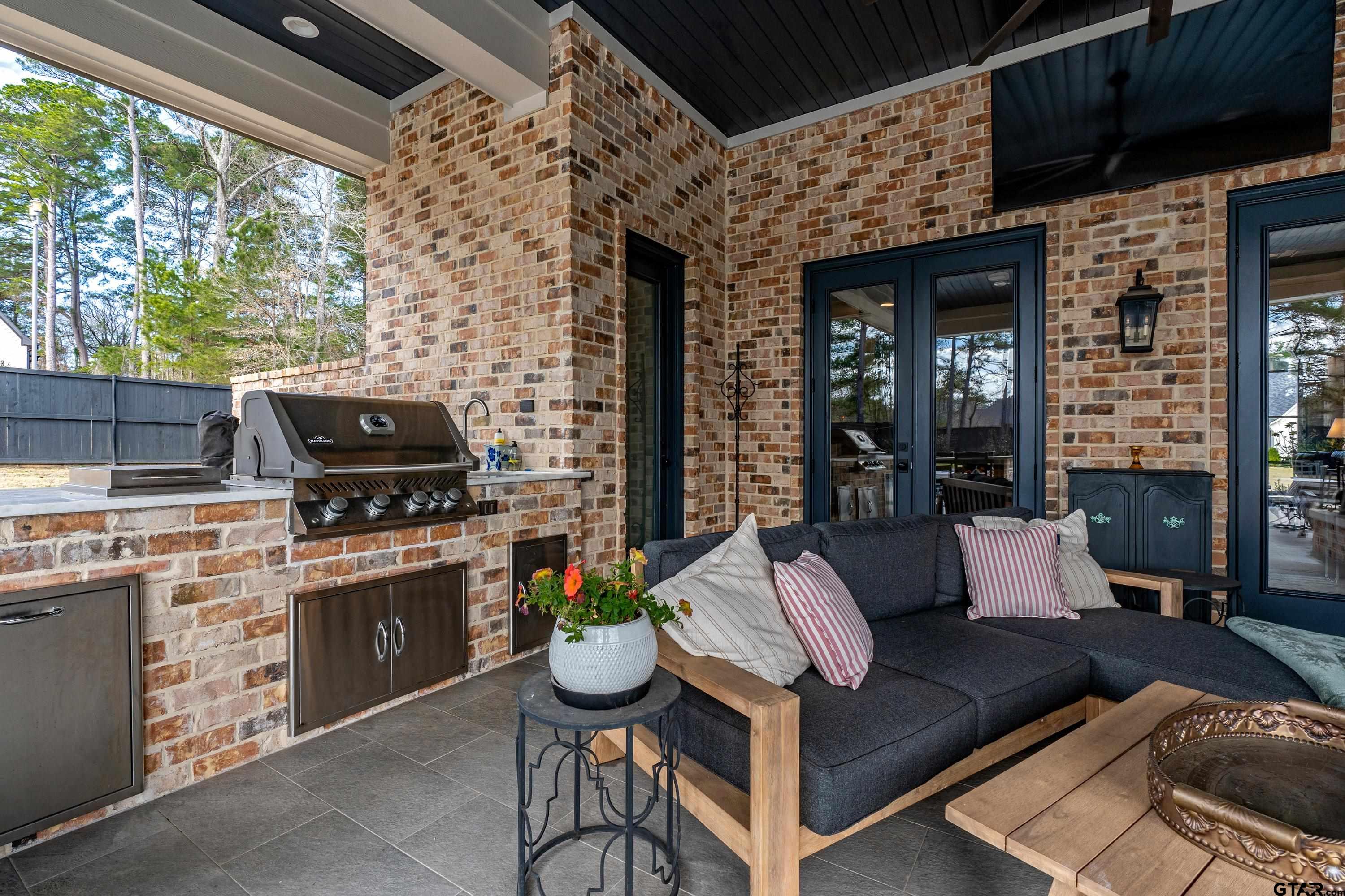 500 Roberts Circle Longview, TX 75605 - Photo 30 of 48