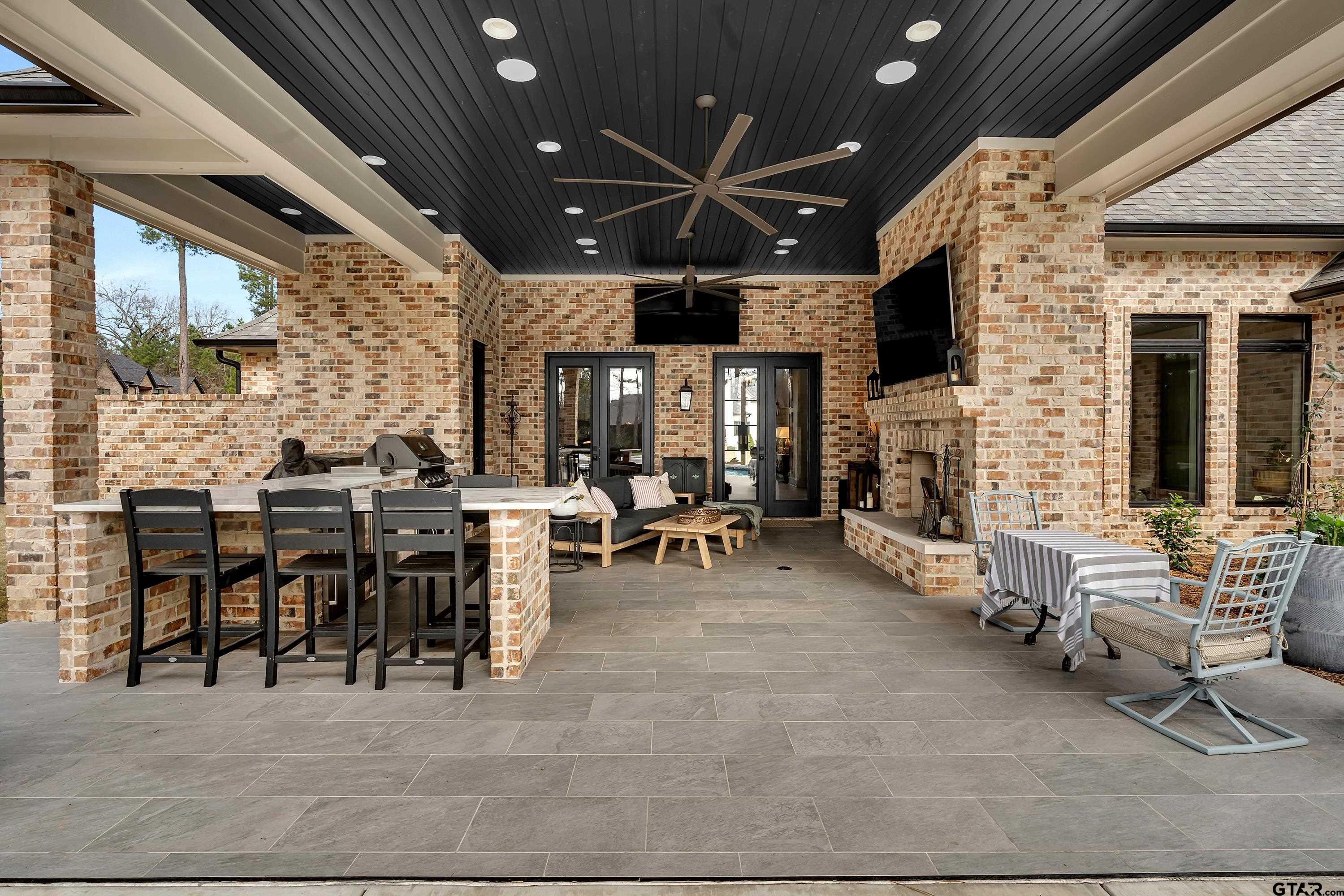 500 Roberts Circle Longview, TX 75605 - Photo 32 of 48