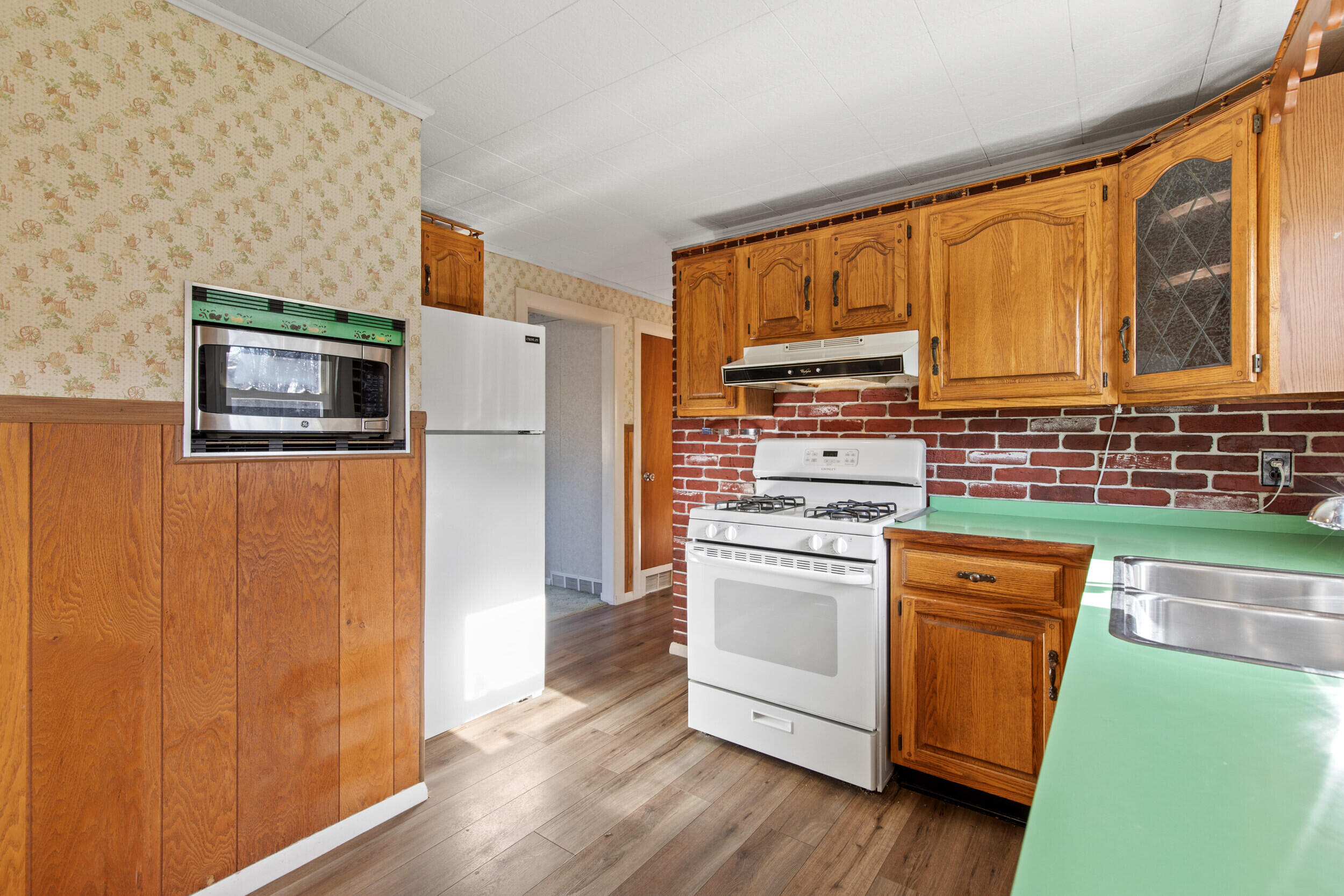 107 West Gray Road Gray, ME 04039 - Photo 10 of 26 kitchen facing back of house