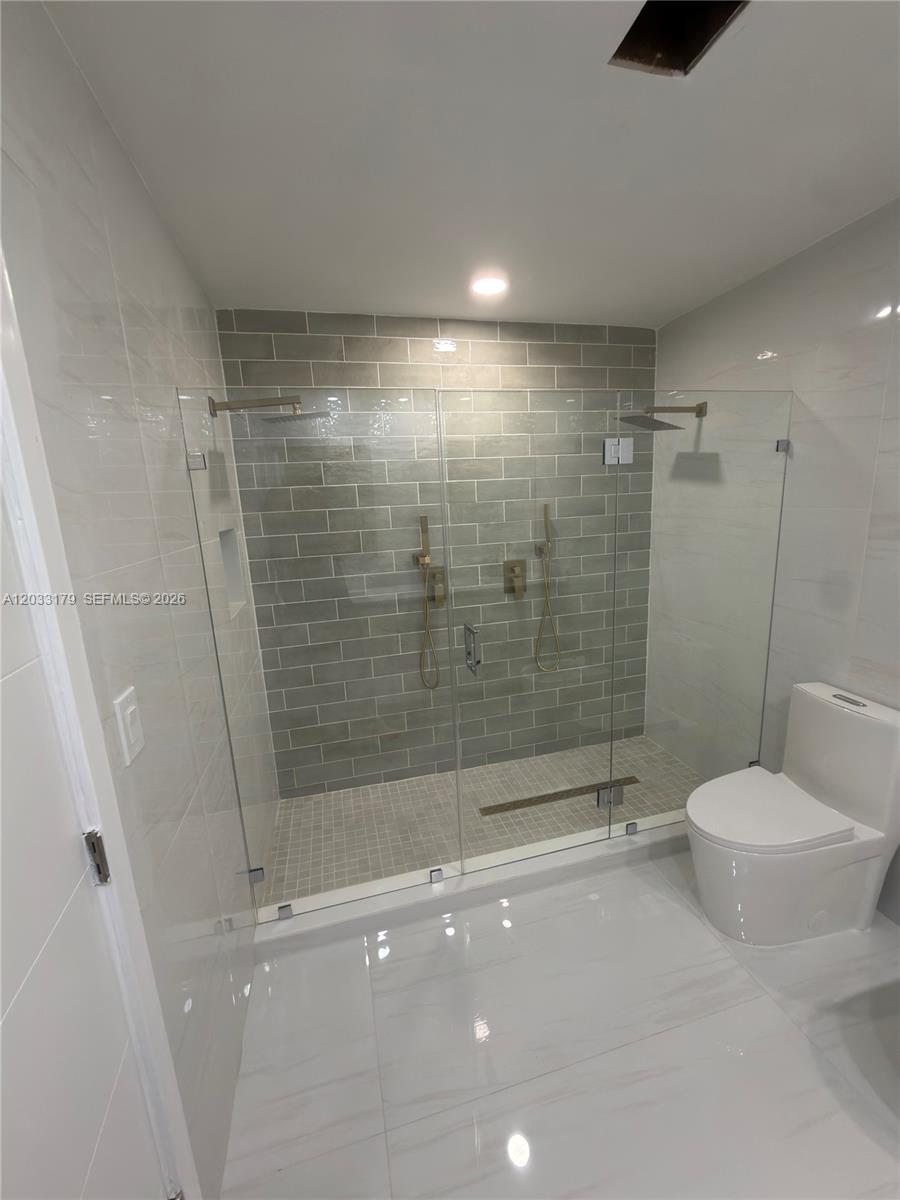 13895 Southwest 22nd Street Miami, FL 33175 - Photo 16 of 20