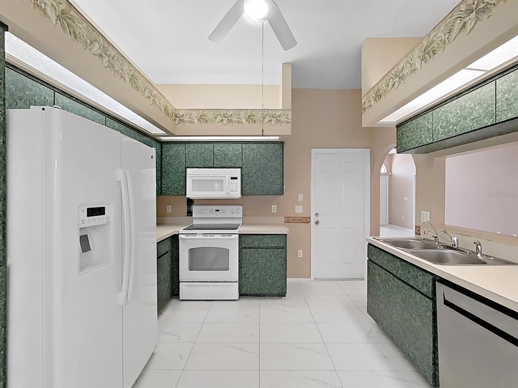 9314 Alta Sol Way New Port Richey, FL 34655 - Photo 33 of 54