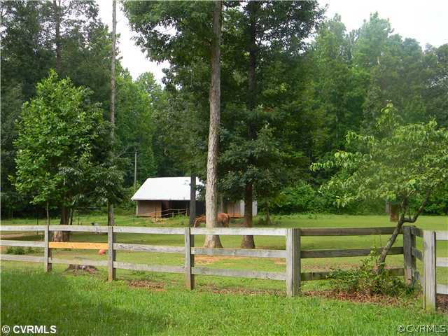 1805 Giles Bridge Road Powhatan, VA 23139 - Photo 4 of 12 Exterior Front