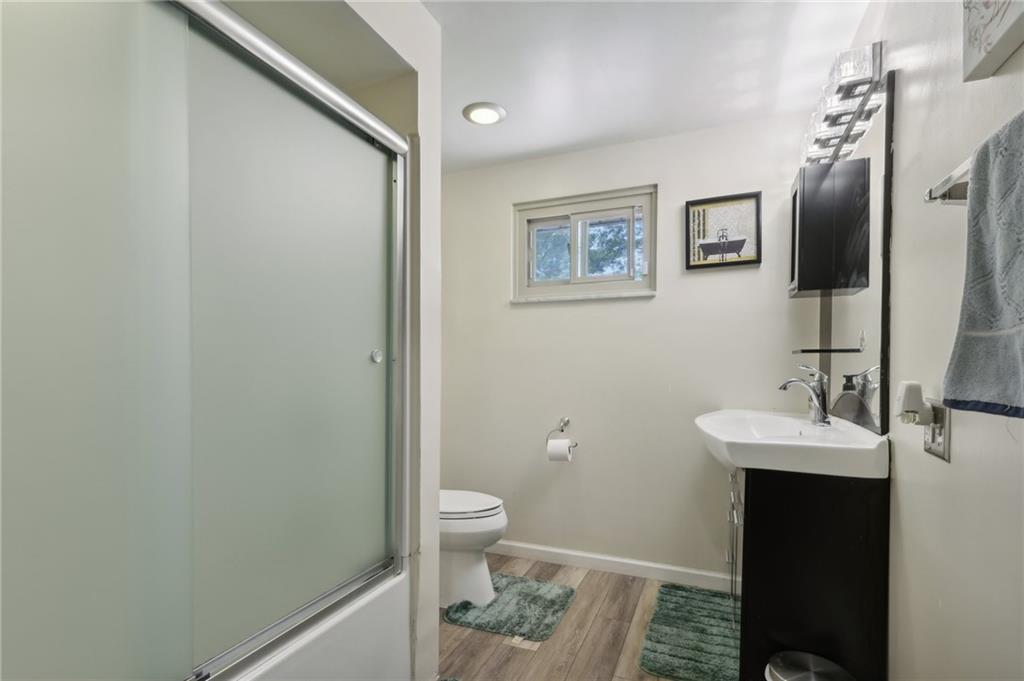 2358 Haymaker Road Monroeville, PA 15146 - Photo 27 of 40 2nd full bath