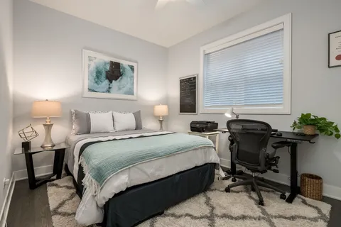 $750,000 | 3340 North Lawndale Avenue, Unit 1S, Chicago, IL 60618