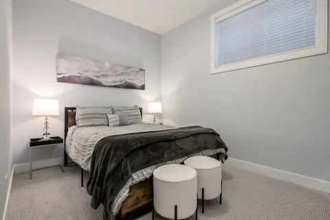 $750,000 | 3340 North Lawndale Avenue, Unit 1S, Chicago, IL 60618