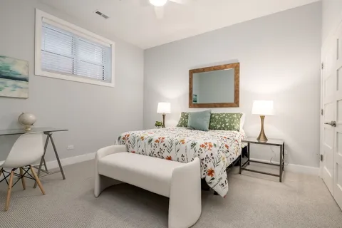 $750,000 | 3340 North Lawndale Avenue, Unit 1S, Chicago, IL 60618