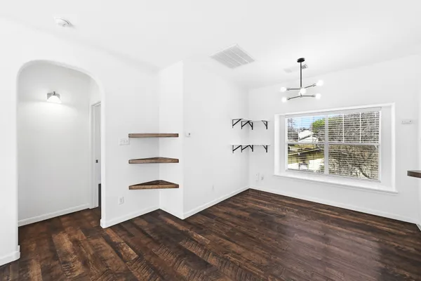 $275,000 | 2821 Saville Loop, Unit 21C, Austin, TX 78741