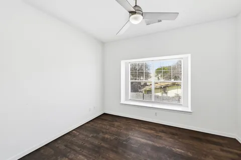 $299,000 | 2821 Saville Loop, Unit 21C, Austin, TX 78741