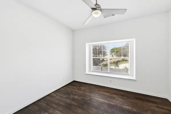 $275,000 | 2821 Saville Loop, Unit 21C, Austin, TX 78741