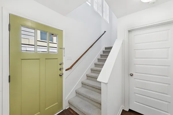 $275,000 | 2821 Saville Loop, Unit 21C, Austin, TX 78741