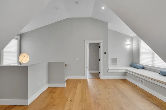 $6,800 | 27 Woodbine Street, Unit 27, Somerville, MA 02144