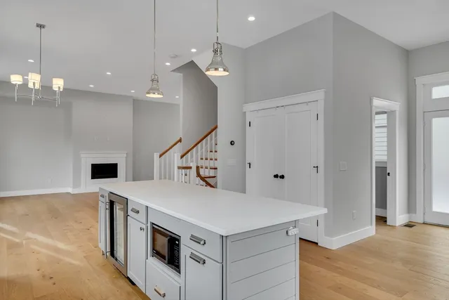 $6,800 | 27 Woodbine Street, Unit 27, Somerville, MA 02144