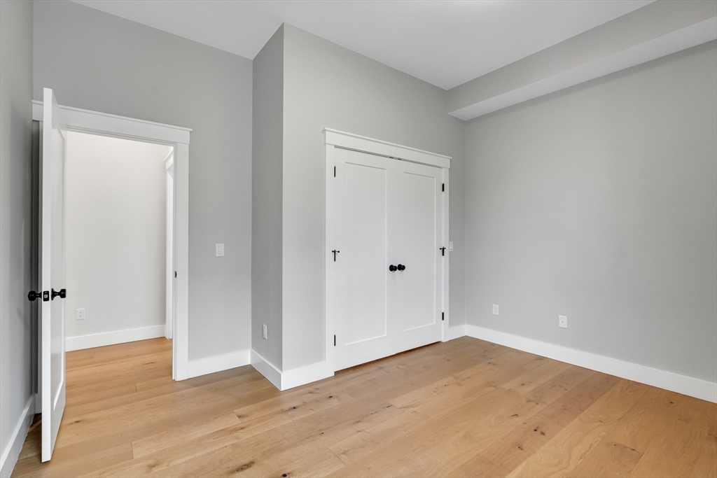 27 Woodbine Street, Unit 27 Somerville, MA 02144 - Photo 8 of 24