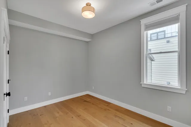 $6,800 | 27 Woodbine Street, Unit 27, Somerville, MA 02144