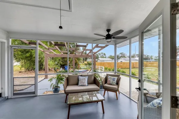 $1,700 | 843 Palmetto Street, Englewood, FL 34223