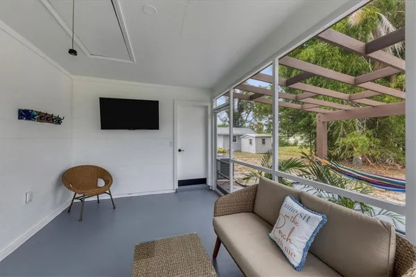 $1,700 | 843 Palmetto Street, Englewood, FL 34223