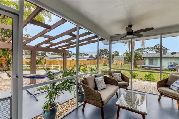 $1,700 | 843 Palmetto Street, Englewood, FL 34223