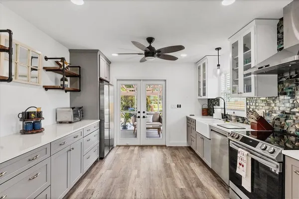 $1,700 | 843 Palmetto Street, Englewood, FL 34223