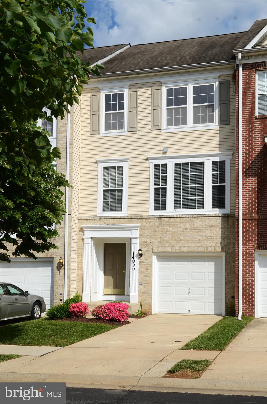 14036 Rockingham Road Germantown, MD 20874 - Photo 2 of 27 Gallery Image 2