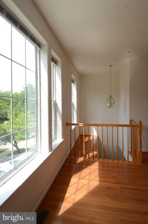 14036 Rockingham Road Germantown, MD 20874 - Photo 13 of 27 Gallery Image 13