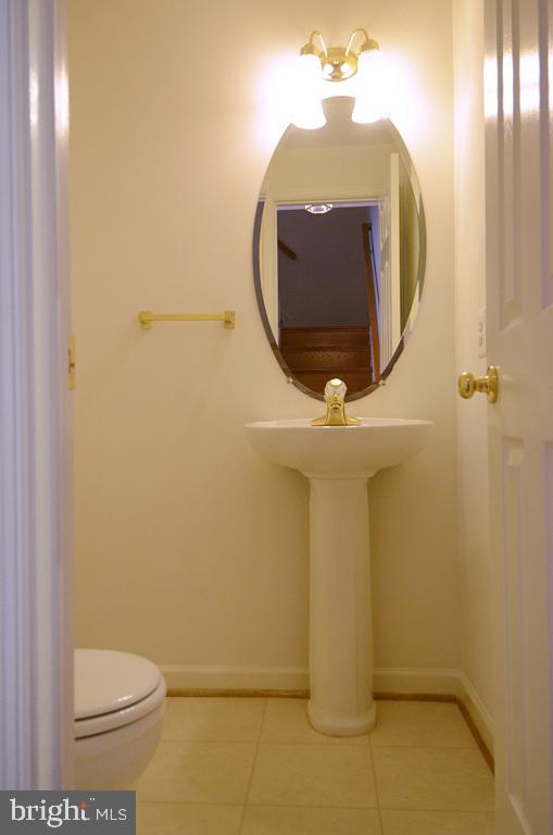 14036 Rockingham Road Germantown, MD 20874 - Photo 17 of 27 Gallery Image 17