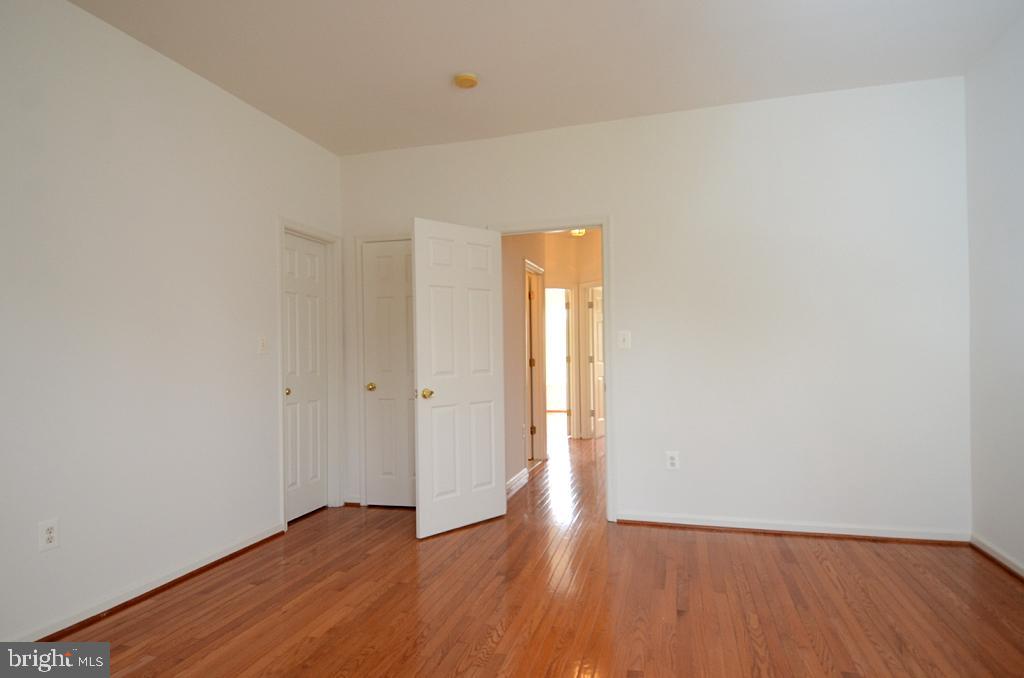 14036 Rockingham Road Germantown, MD 20874 - Photo 20 of 27 Gallery Image 20