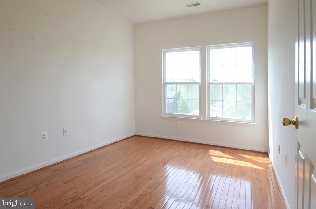 14036 Rockingham Road Germantown, MD 20874 - Photo 24 of 27 Gallery Image 24