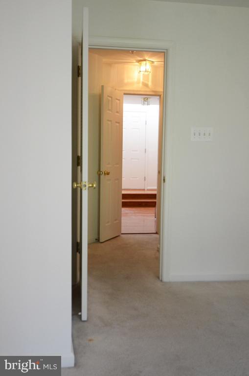 14036 Rockingham Road Germantown, MD 20874 - Photo 7 of 27 Gallery Image 7