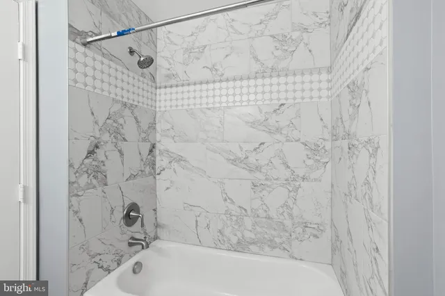 $2,500 | 7516 Snowpea Court, Unit K, Alexandria, VA 22306