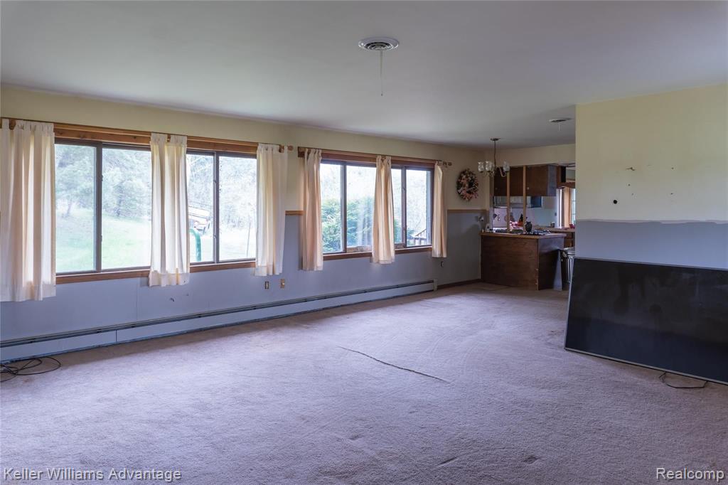 6161 General Squier Road Dryden, MI 48428 - Photo 6 of 40 Gallery Image 6