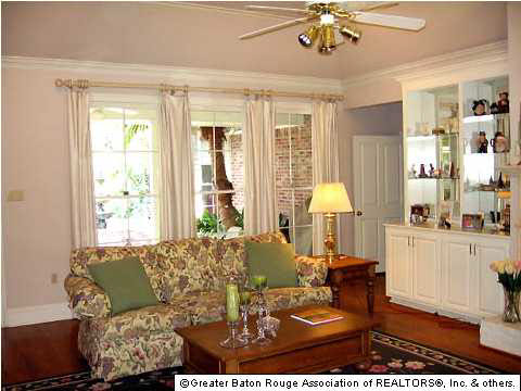 17738 Inverness Avenue Baton Rouge, LA 70810 - Photo 5 of 12 Gallery Image 5