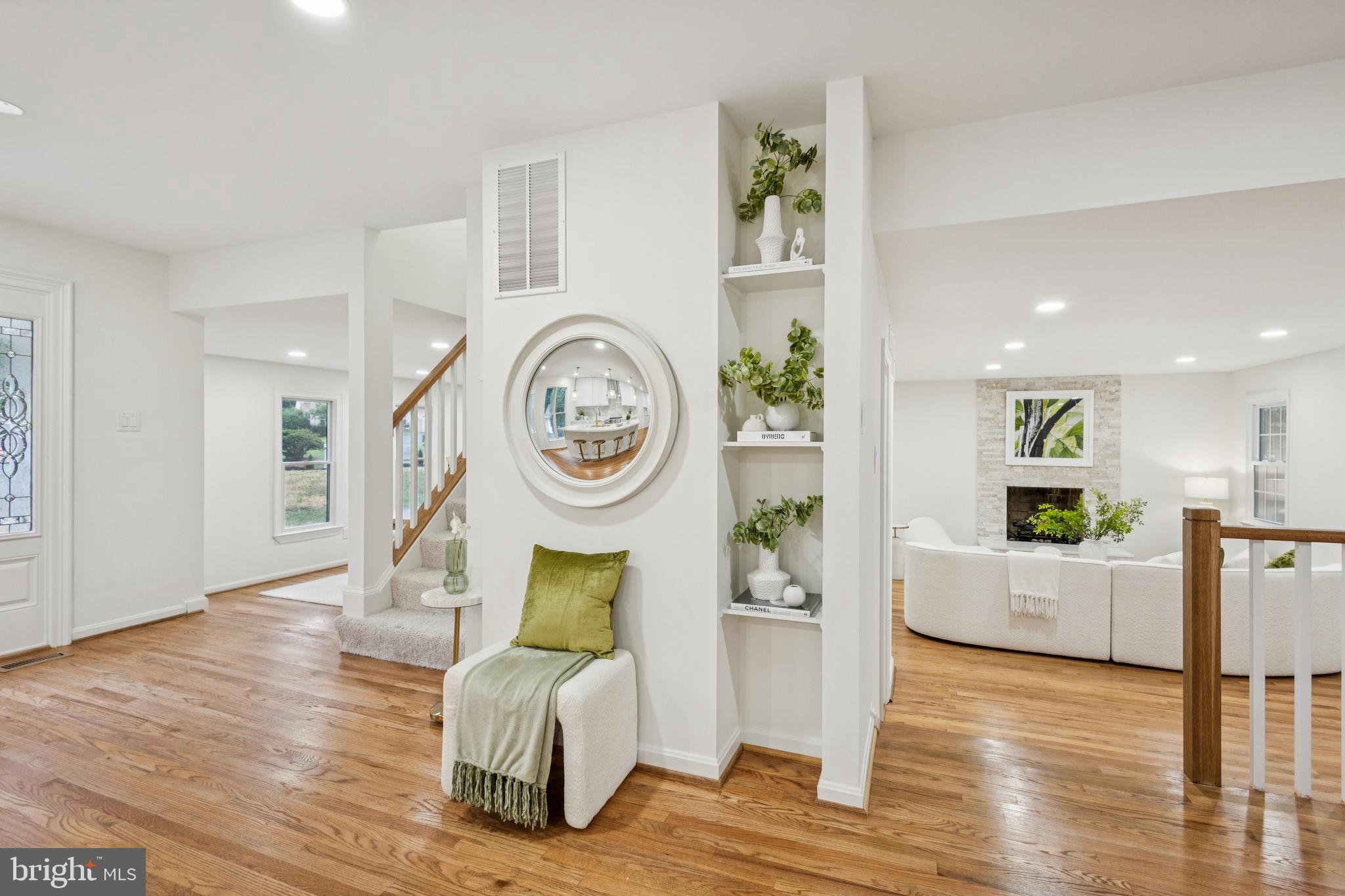 3124 Miller Heights Road Oakton, VA 22124 - Photo 11 of 48 main level