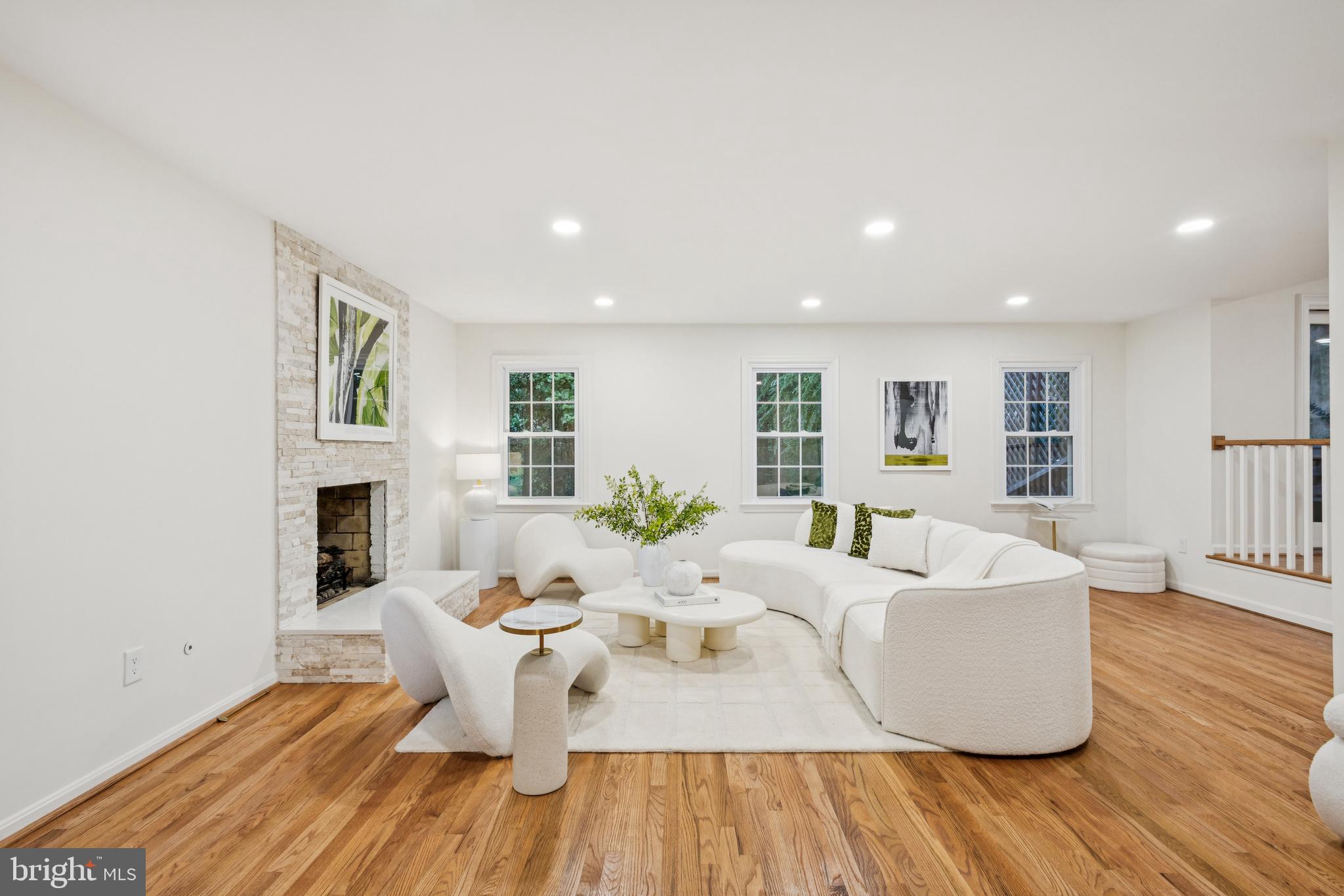 3124 Miller Heights Road Oakton, VA 22124 - Photo 13 of 48 family room