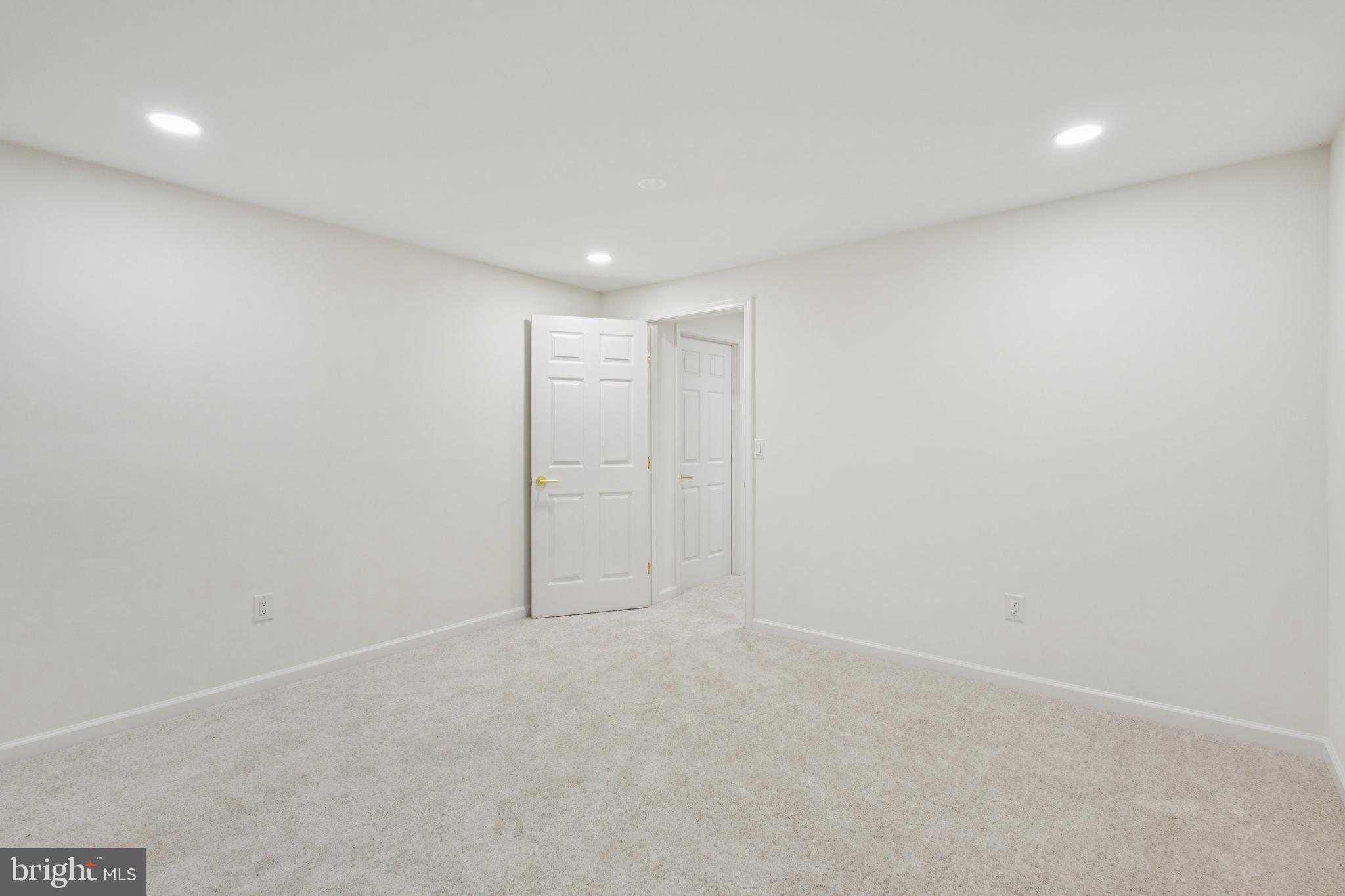 3124 Miller Heights Road Oakton, VA 22124 - Photo 29 of 48 Lower level bedroom 4
