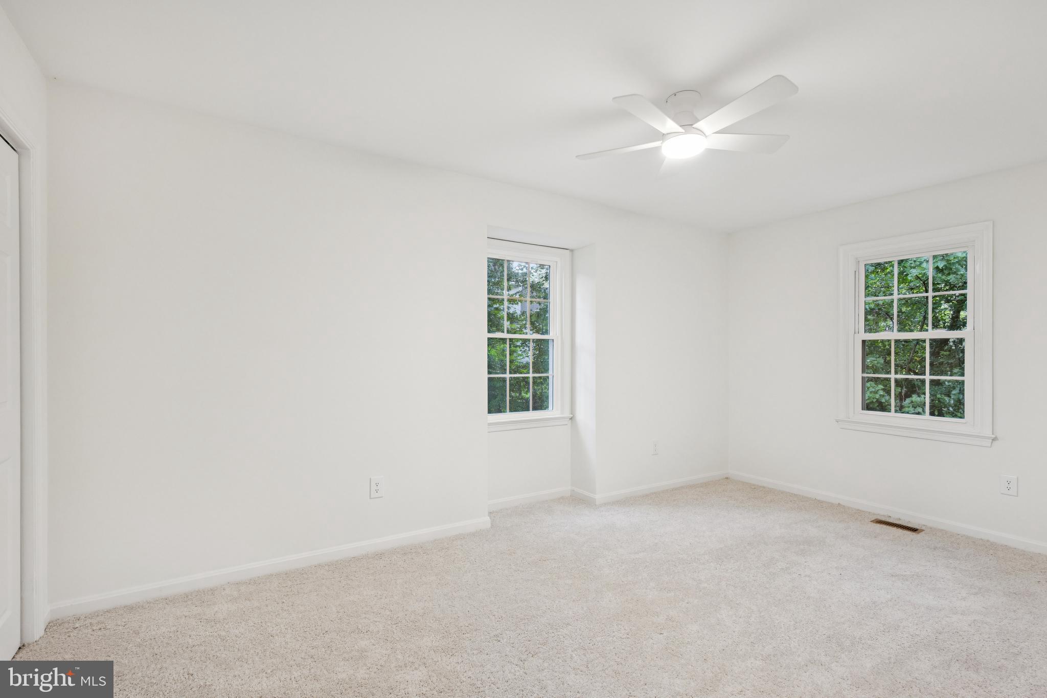 3124 Miller Heights Road Oakton, VA 22124 - Photo 41 of 48 Upper level bedroom 3
